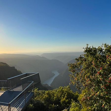Alojamiento Turistico Caxide Parada De Sil Ribeira Sacra Buitenkant foto