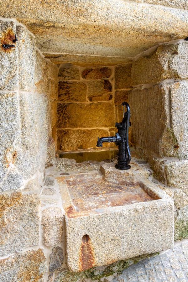 Alojamiento Turistico Caxide Parada De Sil Ribeira Sacra Buitenkant foto
