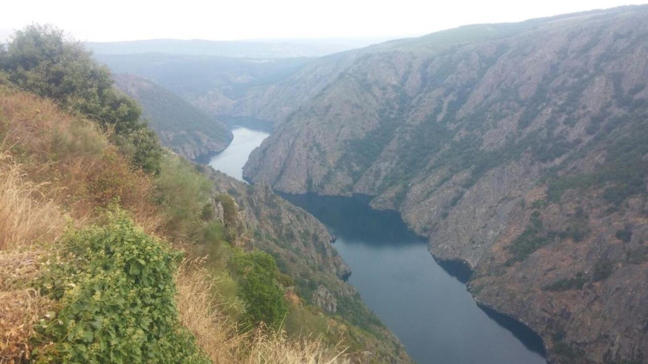 Alojamiento Turistico Caxide Parada De Sil Ribeira Sacra Buitenkant foto